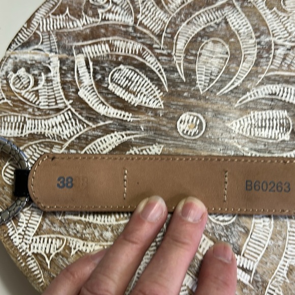 BRIGHTON WOMENS BLACK SILVER CLASP AND SILVER OVAL BUCKEL WESTERN  BELT SZ 38 - Picture 7 of 13